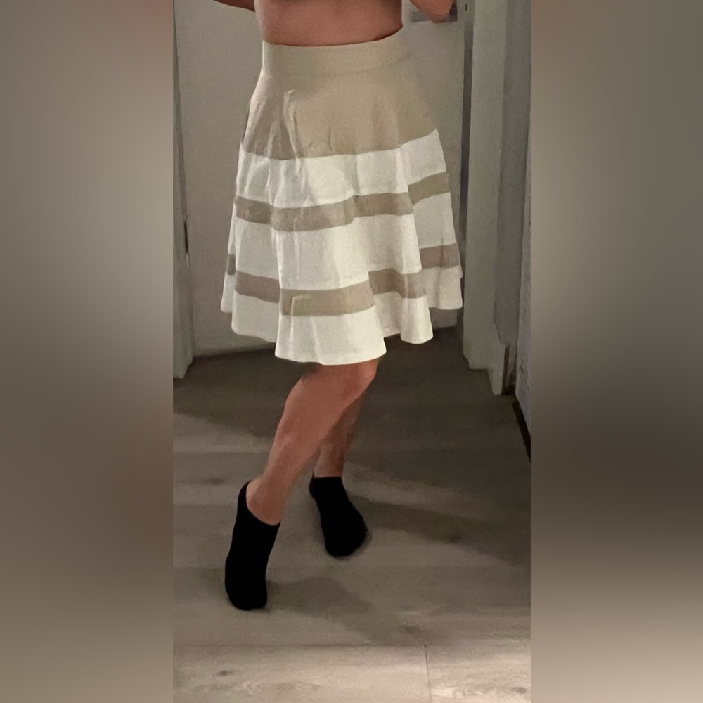 AMANDA+CHELSEA White and Beige Colorblock Circle Skirt